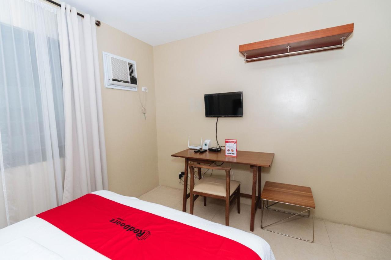 Reddoorz Near Osmena Highway 1 Hotel Makati City Kültér fotó